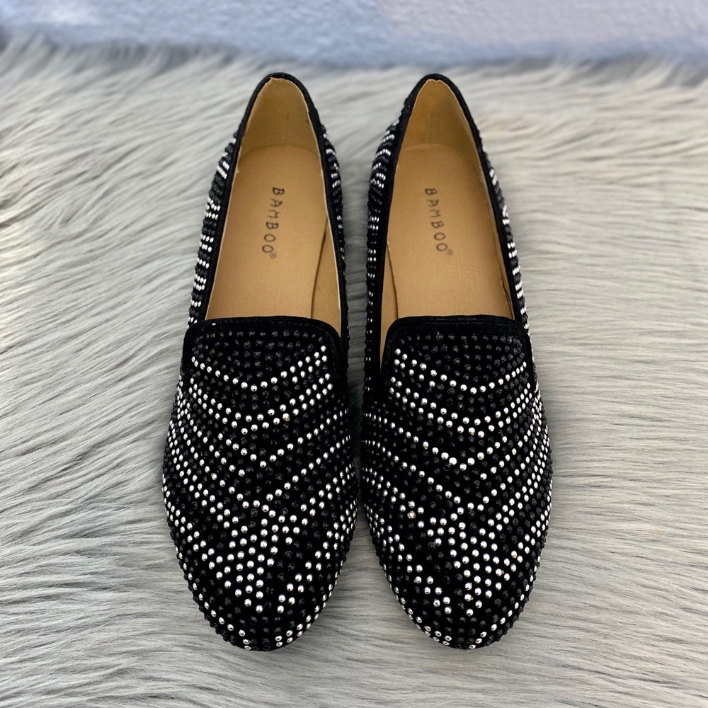 NWOT Bamboo Black Flats Loafers